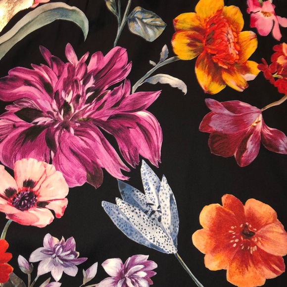 Tie-neck midi dress in midnight Dutch floral - Picture 7 of 8